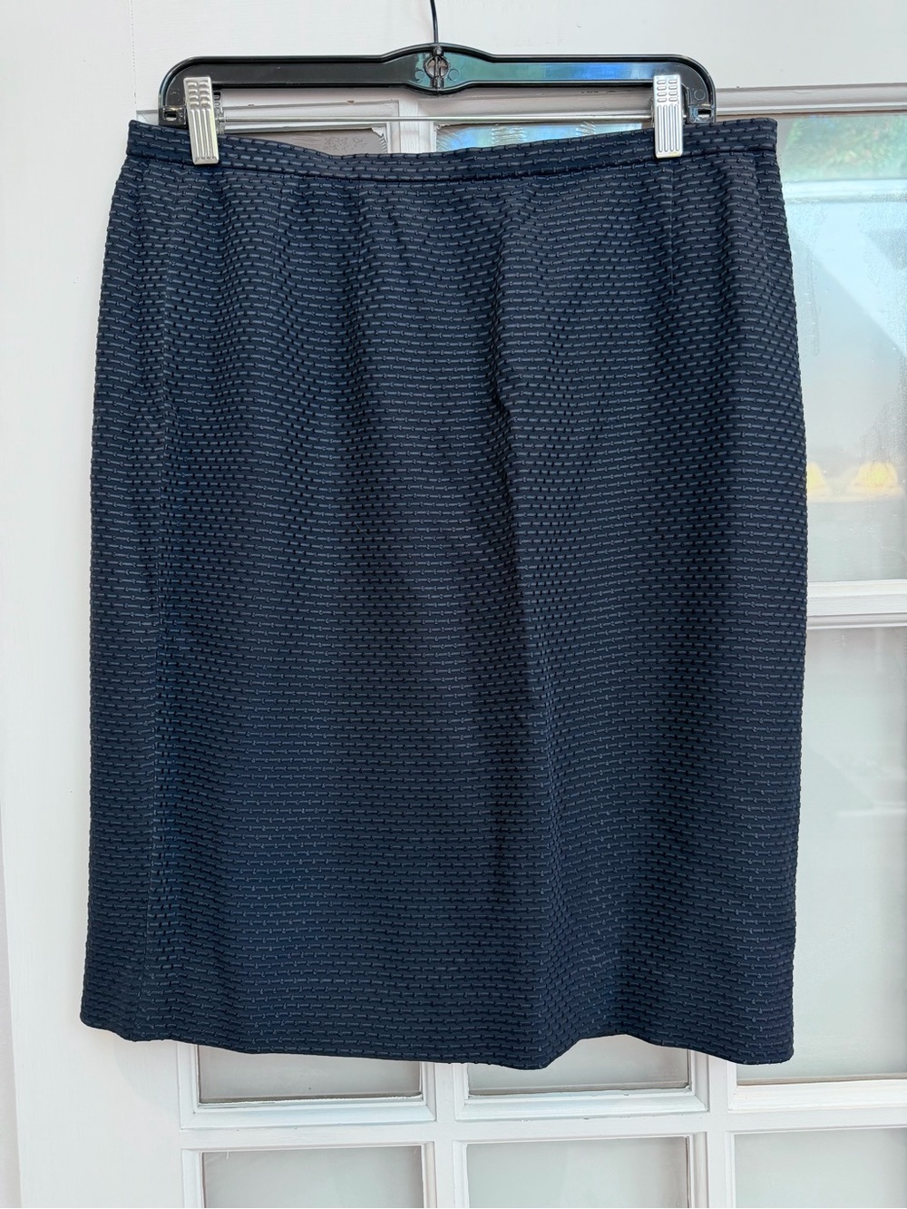 Vintage Carlisle Career Classic Navy Textured Silk Feminine Pencil Skirt Size 14